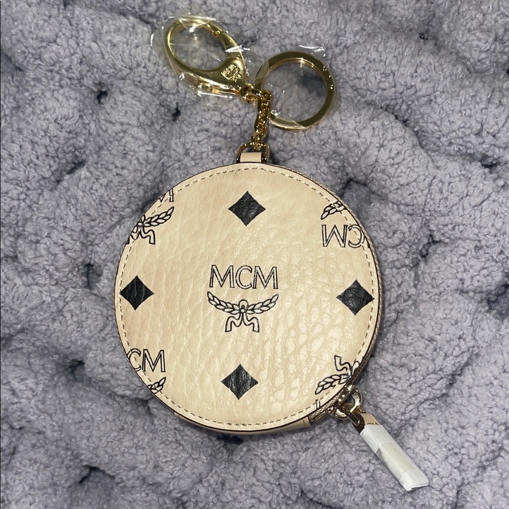 MCM Bag Charm - Picture 2 of 3